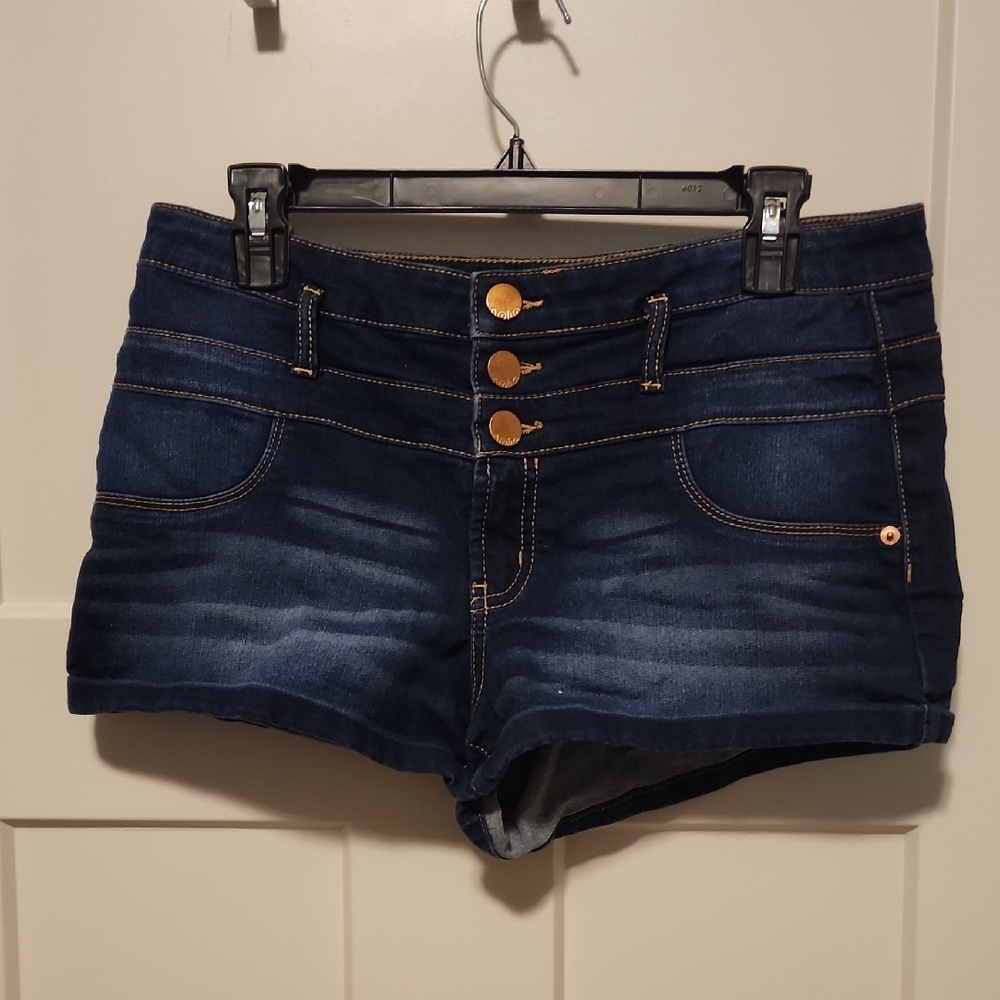 No Boundaries Blue Jean Shorts Mid-Rise Cuffed